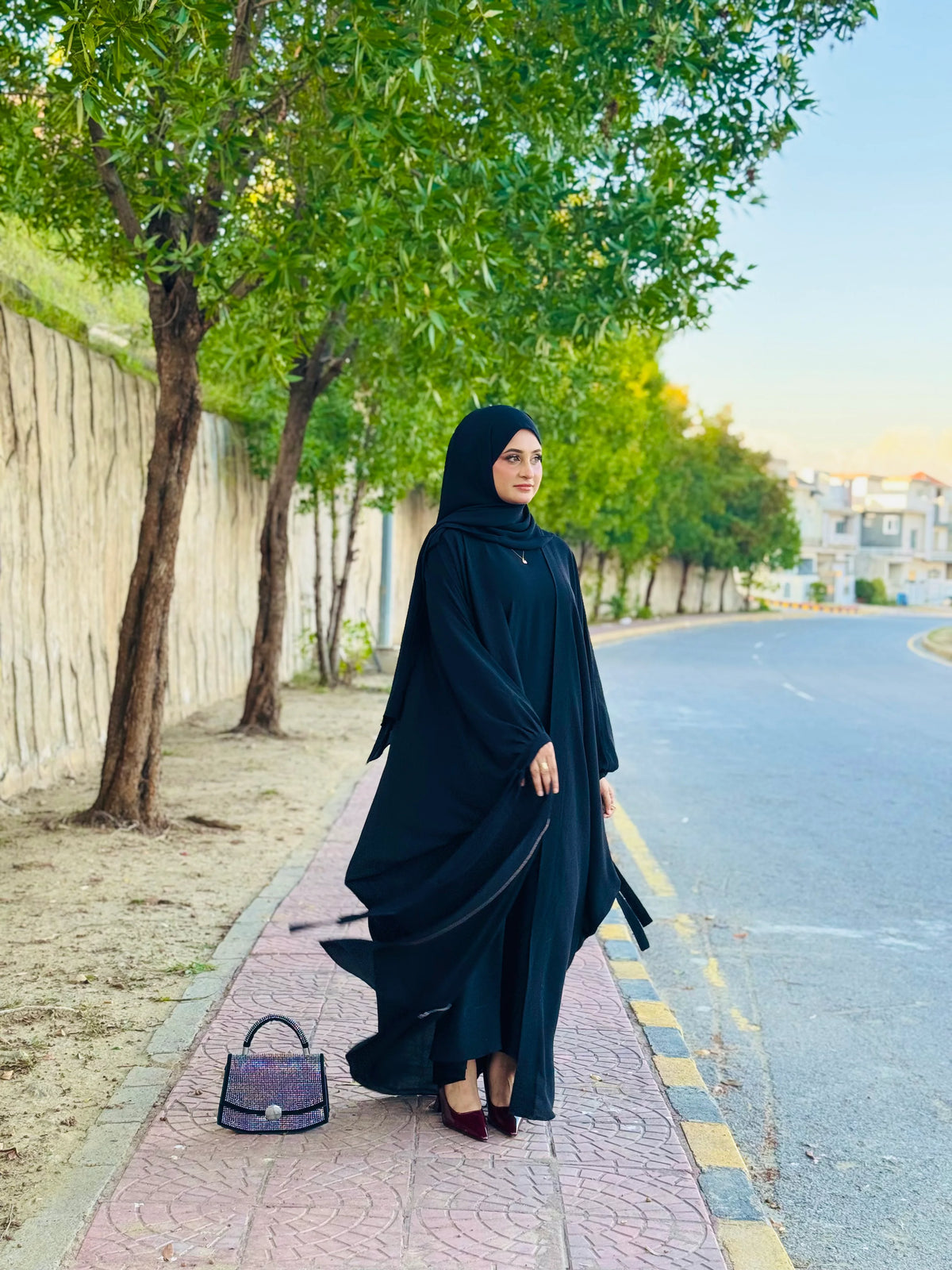 5-Pcs Black Tie Upper Abaya Set (Upper, Inner, Staller, Belt, Saudi Niqab)