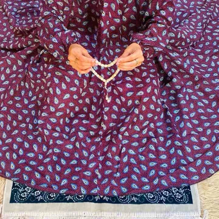 PRINTED Namaz Chadar – Ruby Cosmos