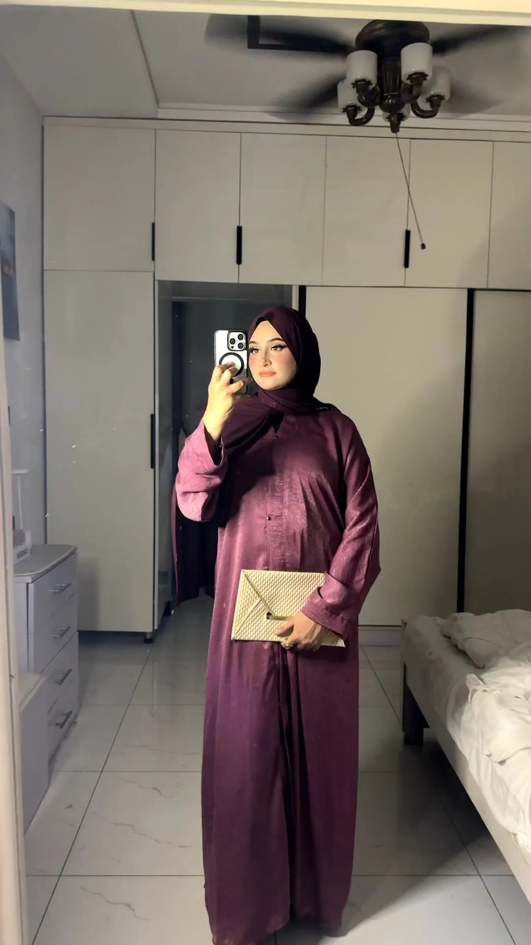RAMZAN SPECIAL DEAL  ( 2 Abaya's In Just 3500 )